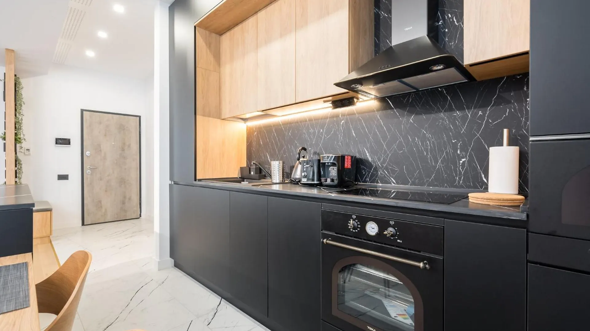 Eden - Elegant Retreat In Rosetti Luxury Apartment Bucharest Romania