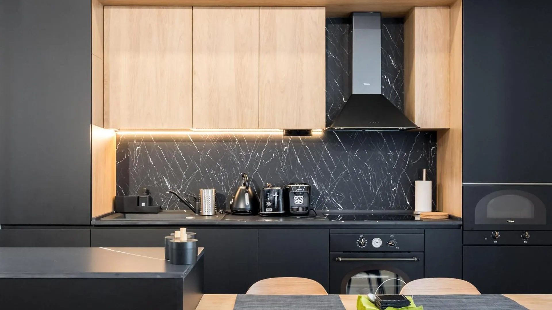 Eden - Elegant Retreat In Rosetti Luxury Apartment Bucharest