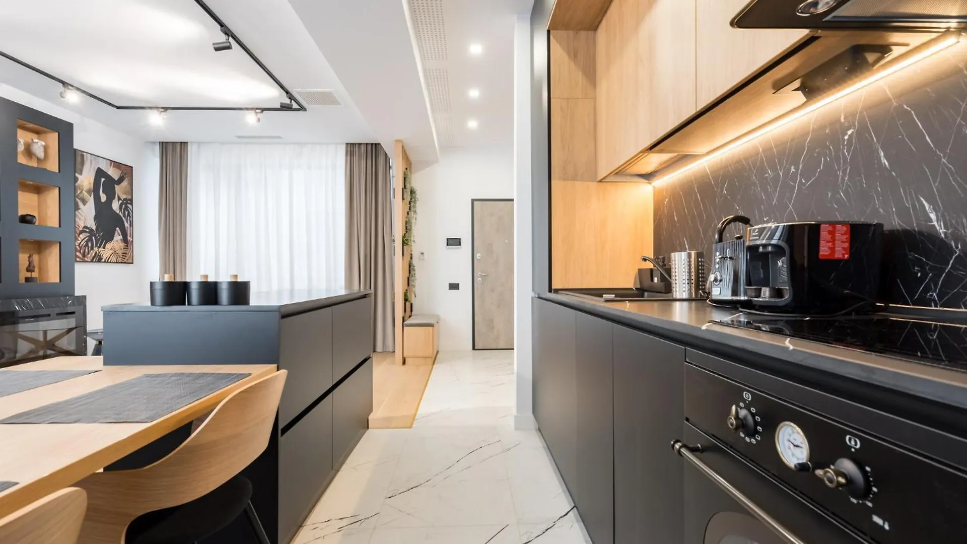 Eden - Elegant Retreat In Rosetti Luxury Apartment Bucharest