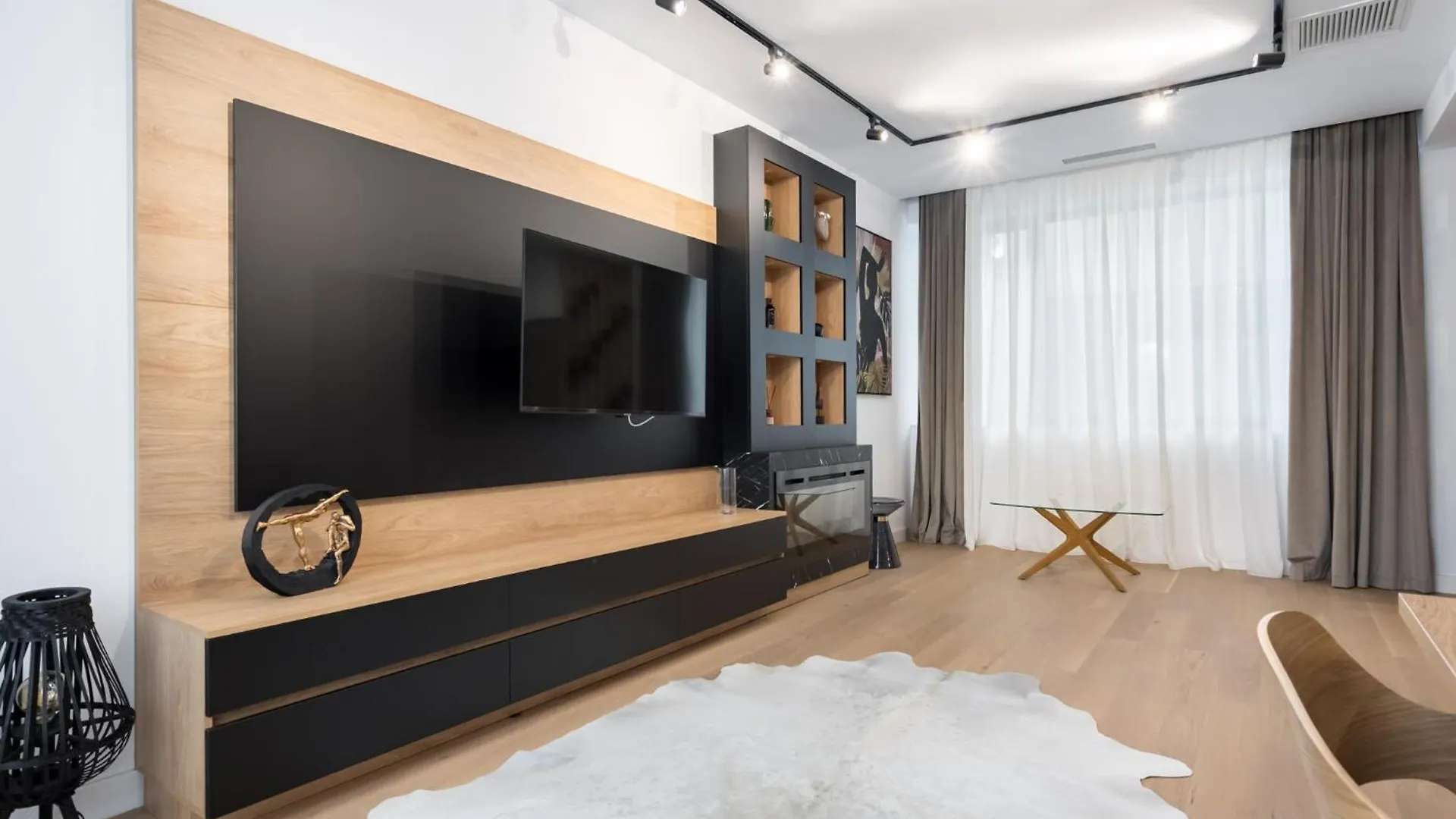 Eden - Elegant Retreat In Rosetti Luxury Apartment Bucharest