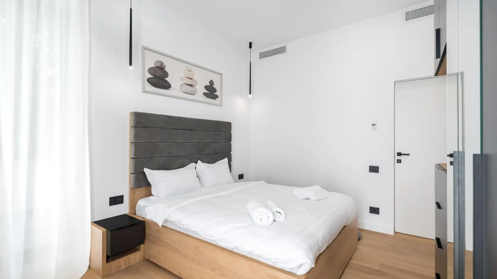 Eden - Elegant Retreat In Rosetti Luxury Apartment Bucharest